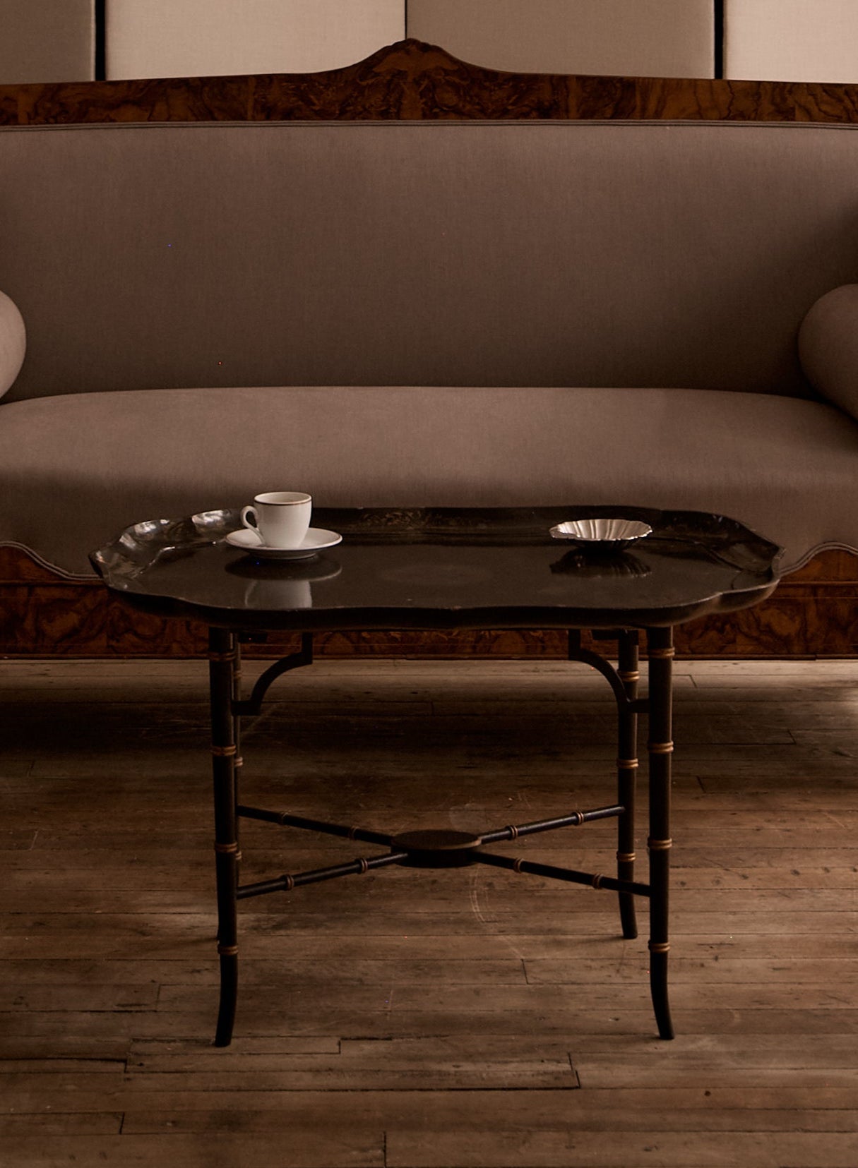 Black Lacquer Paper-mâché Tray on stand