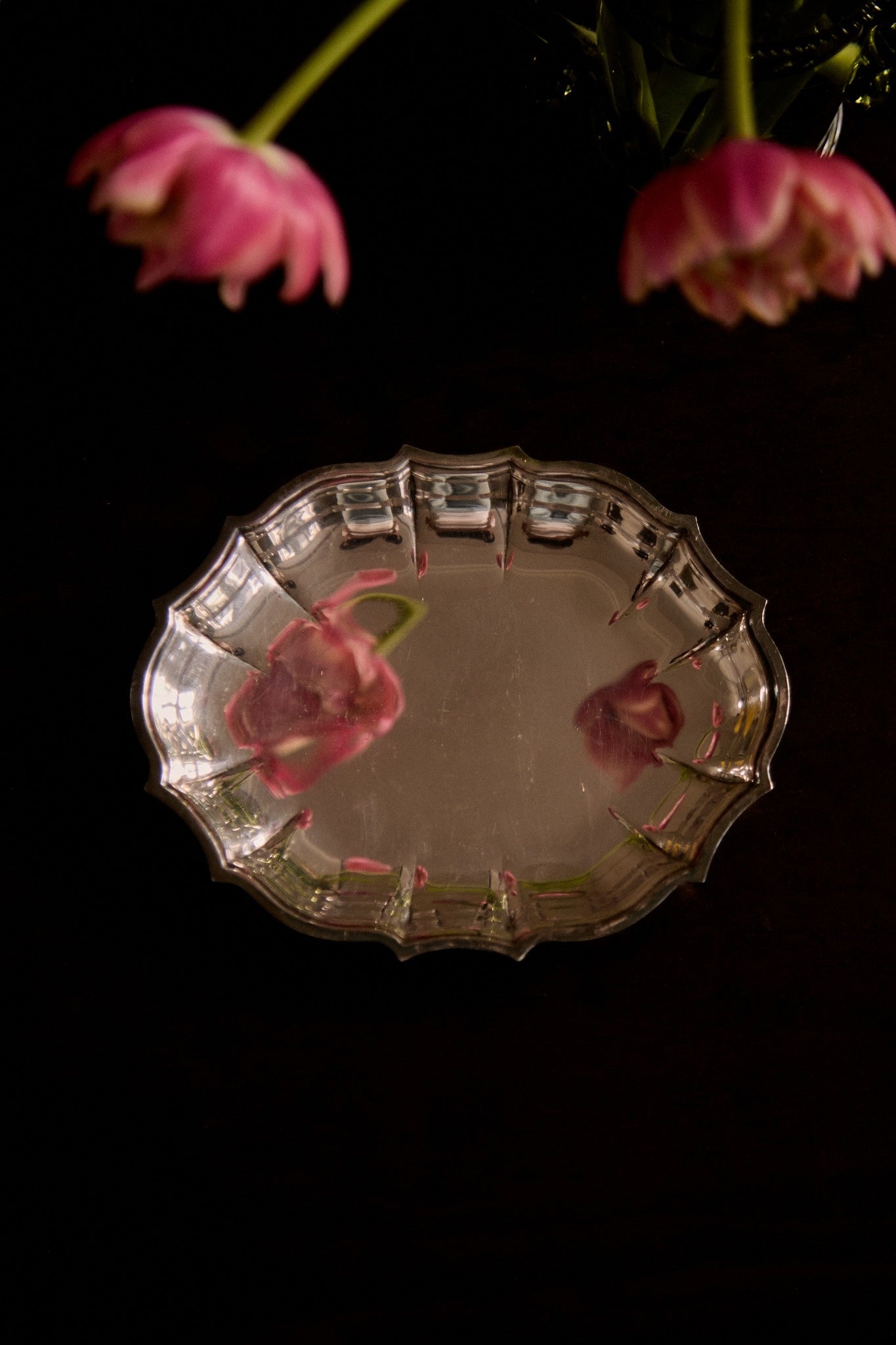 Silvered Scallop Tray