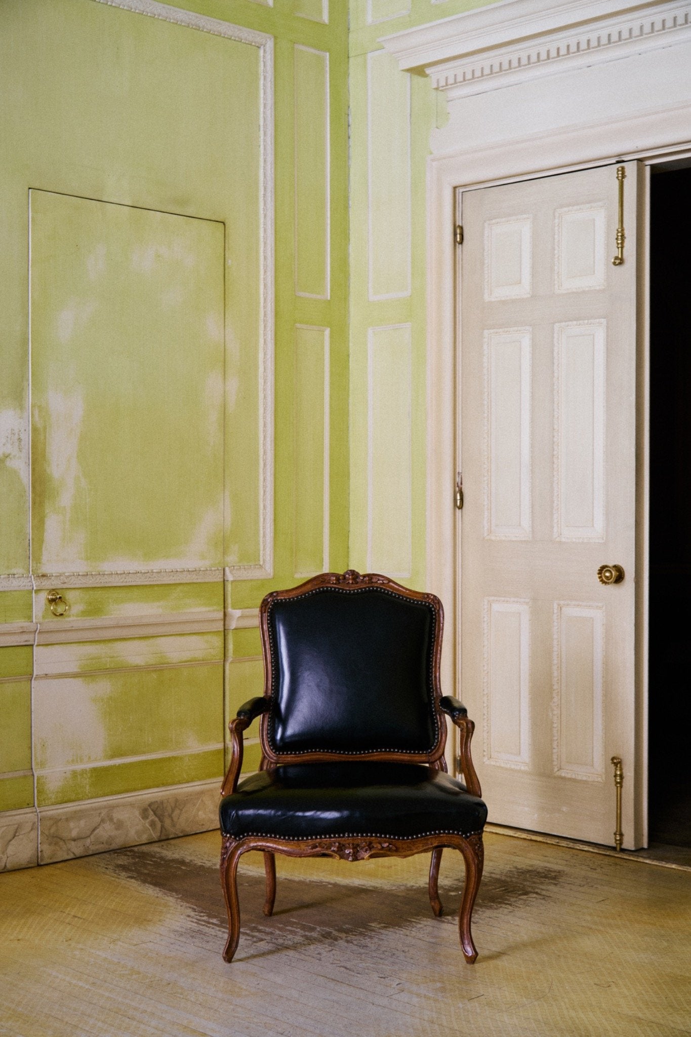 Louis XV Beechwood Fauteuil