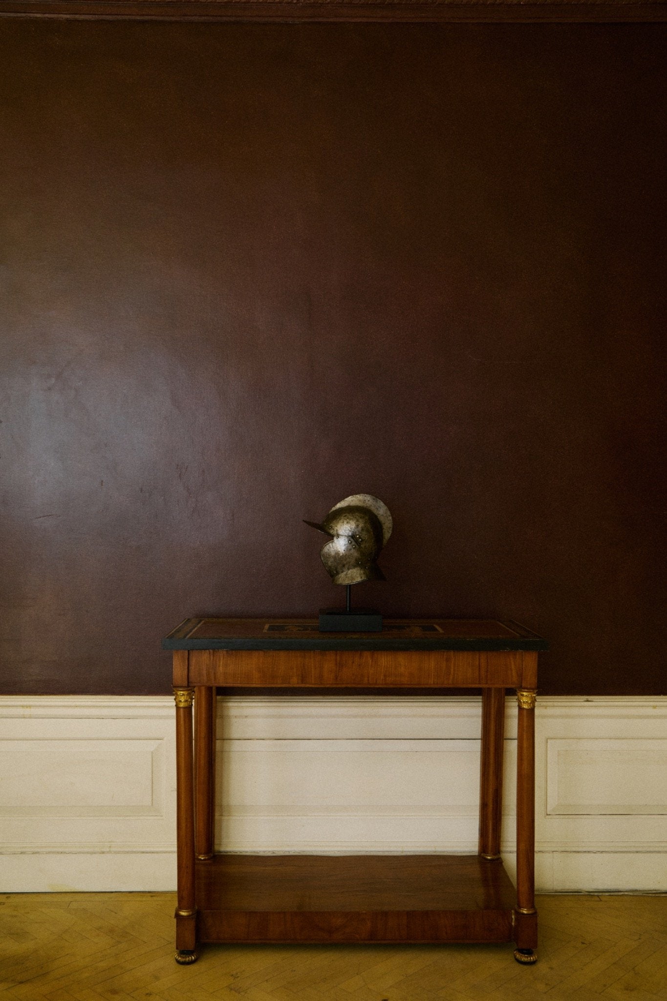 NEOCLASSICAL CONSOLE TABLE